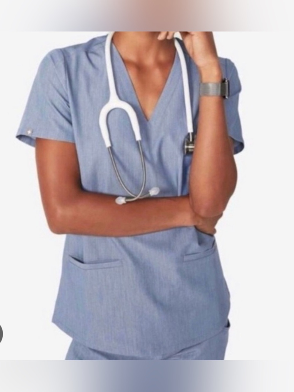NWT—Figs Casma Three Pocket Scrub Top